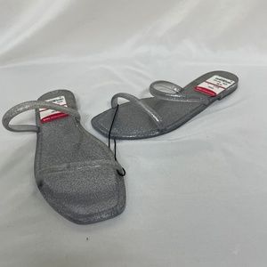 NWT Pike Sandals Silver Glitter